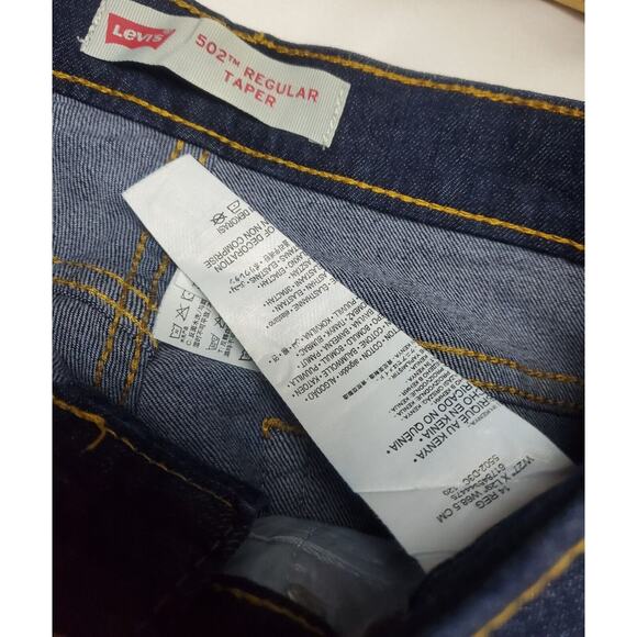 Levis Boys 502 Regular Taper Jeans Size 14 27x29 Dark Wash - Picture 4 of 6